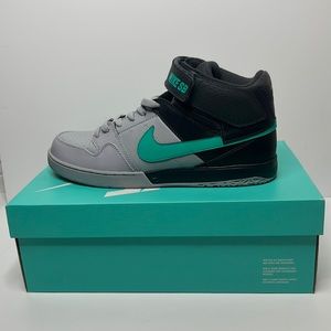 Nike Zoom Mogan Mid 2